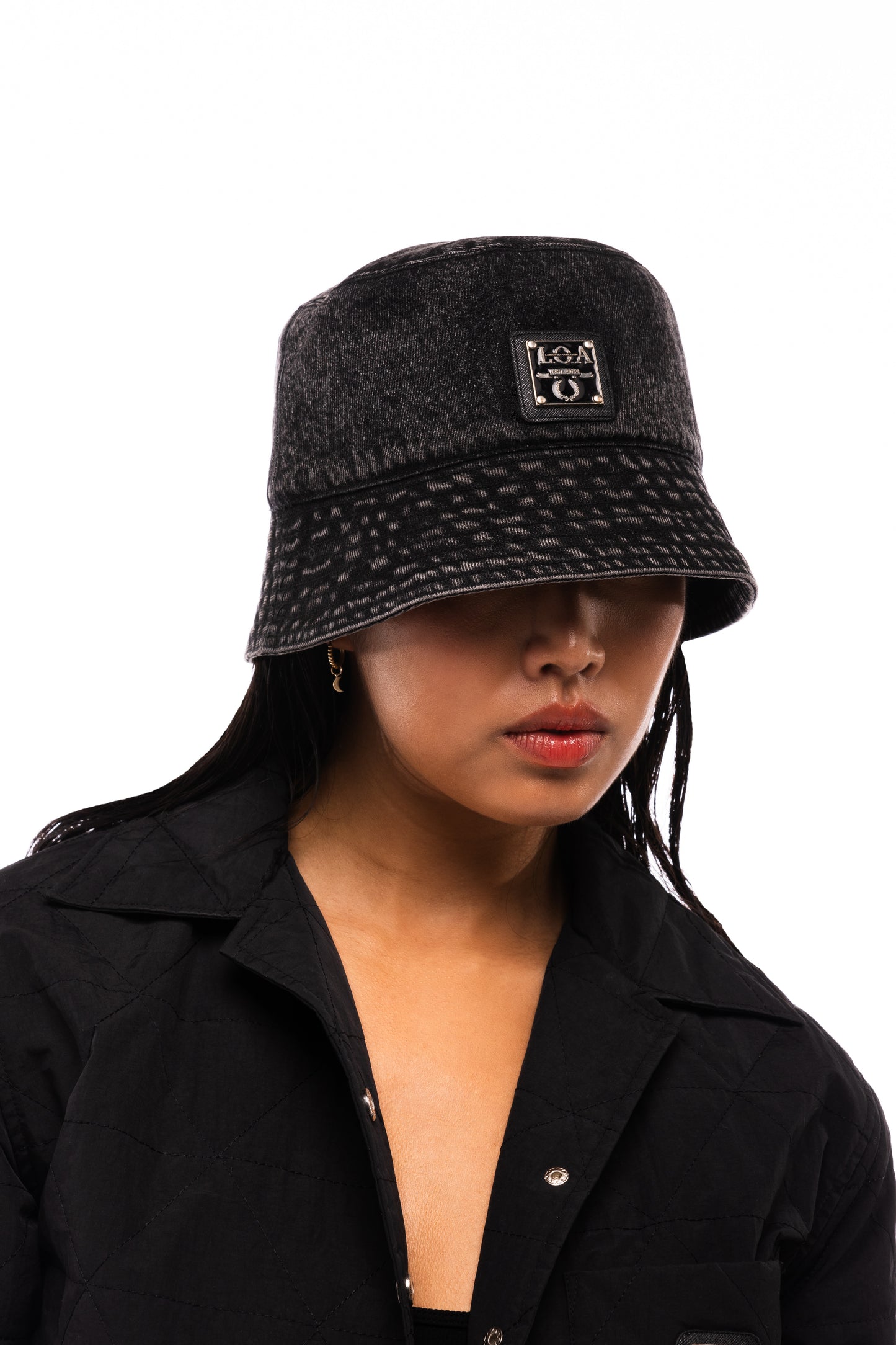 LOA Jean Bucket