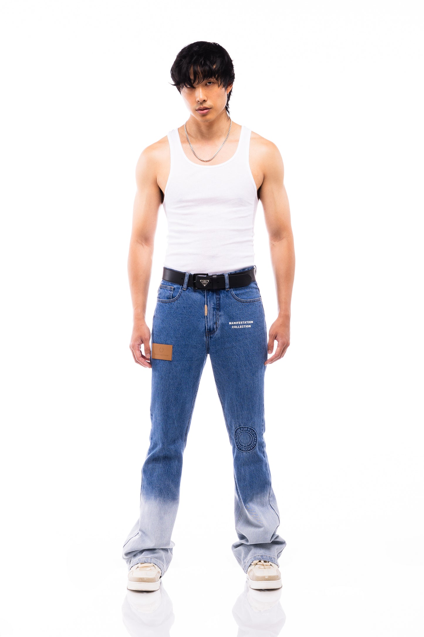 LOA JEAN COMPANY. FROST Ombré Flare Jean