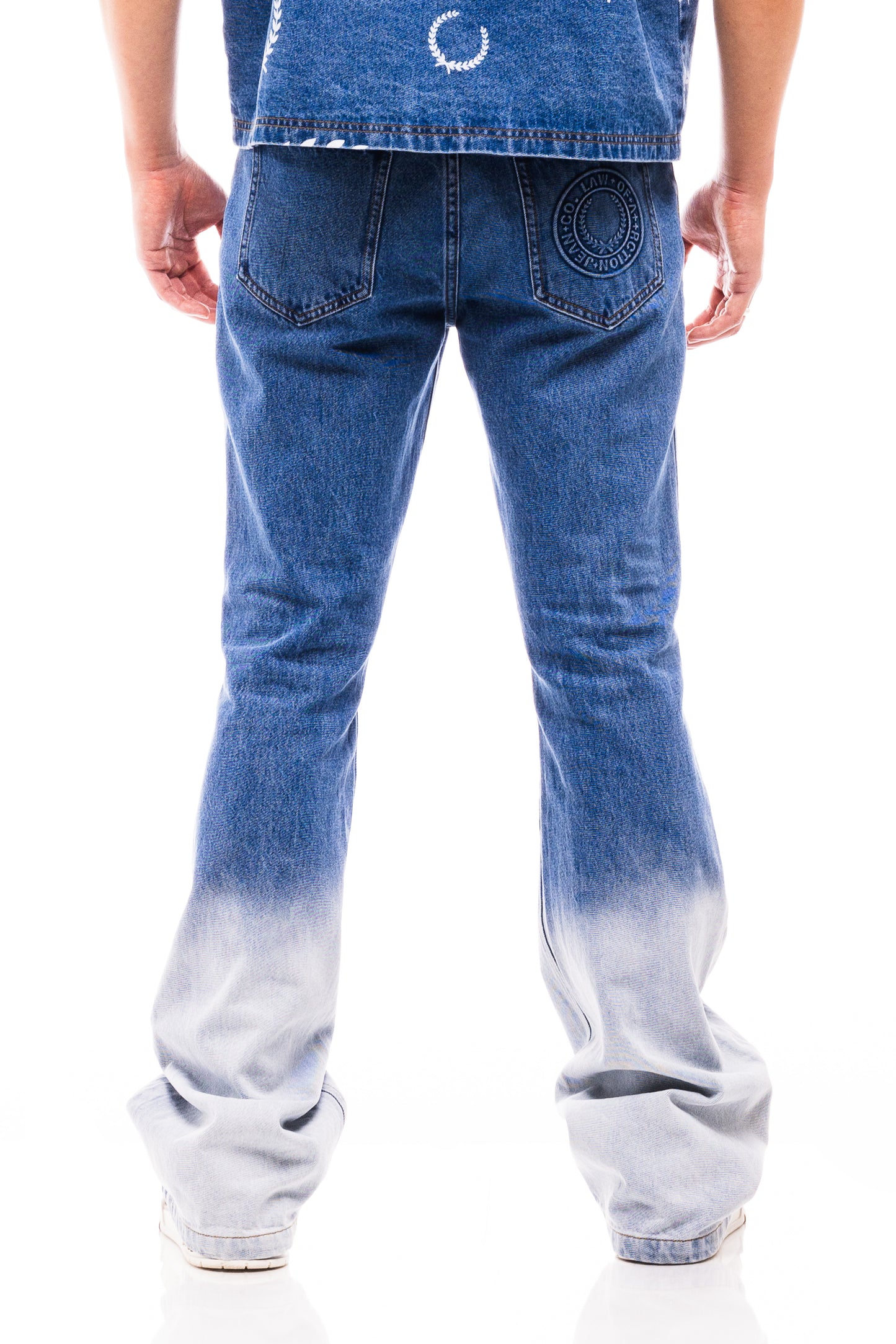 LOA JEAN COMPANY. FROST Ombré Flare Jean