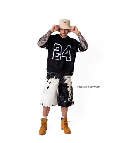 REVERENCE SHORT